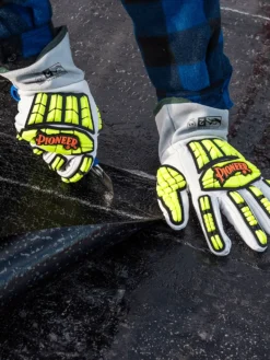 Pioneer Cut And Impact-Resistant Goatskin Gauntlet Cuff Gloves (Cut Level A5)